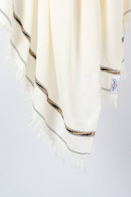 J. SPECIAL EXECUTIVE WOOL SHAWL